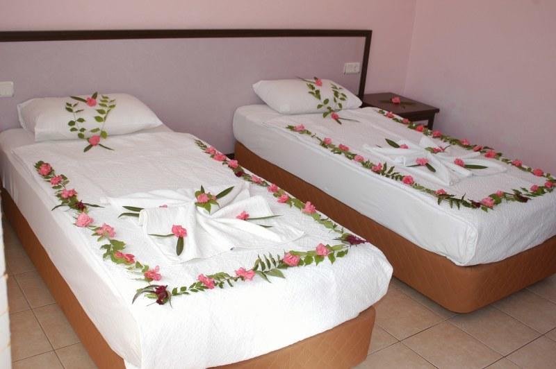 Carmina Hotel Олудениз Экстерьер фото